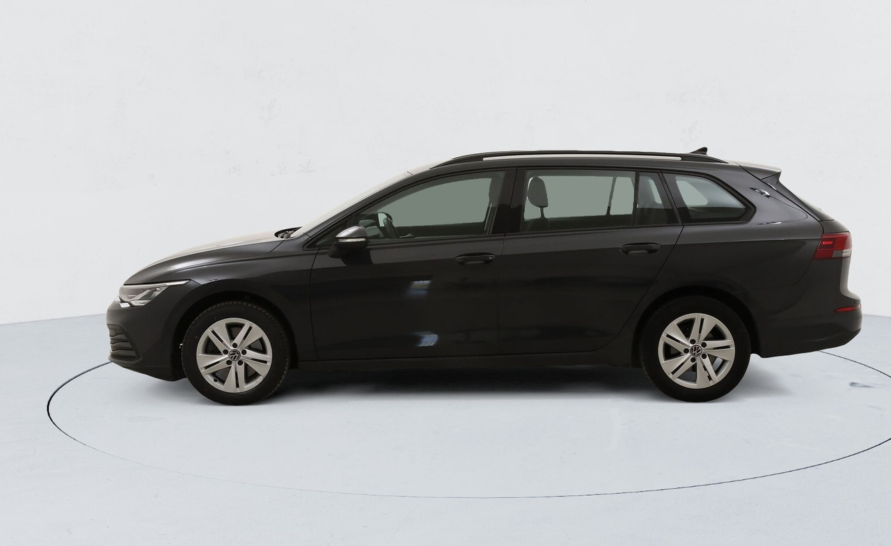 Volkswagen Golf 8 SW — photo 2