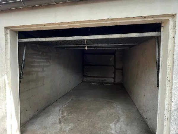 Stationnement Vente Bordeaux 20000€