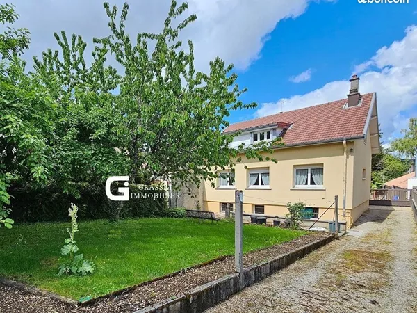 Maison de ville 8 pièces 134 m²