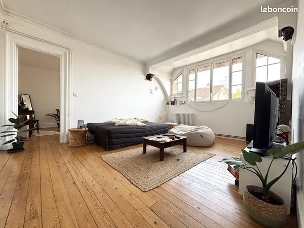 Appartement 6 pièces 148 m²