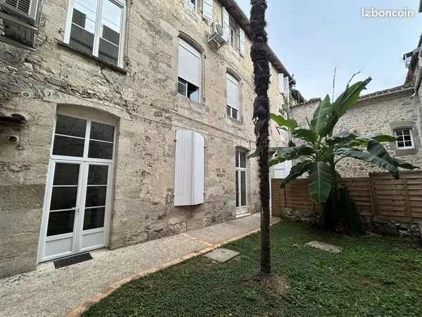 Immeuble 600 m²