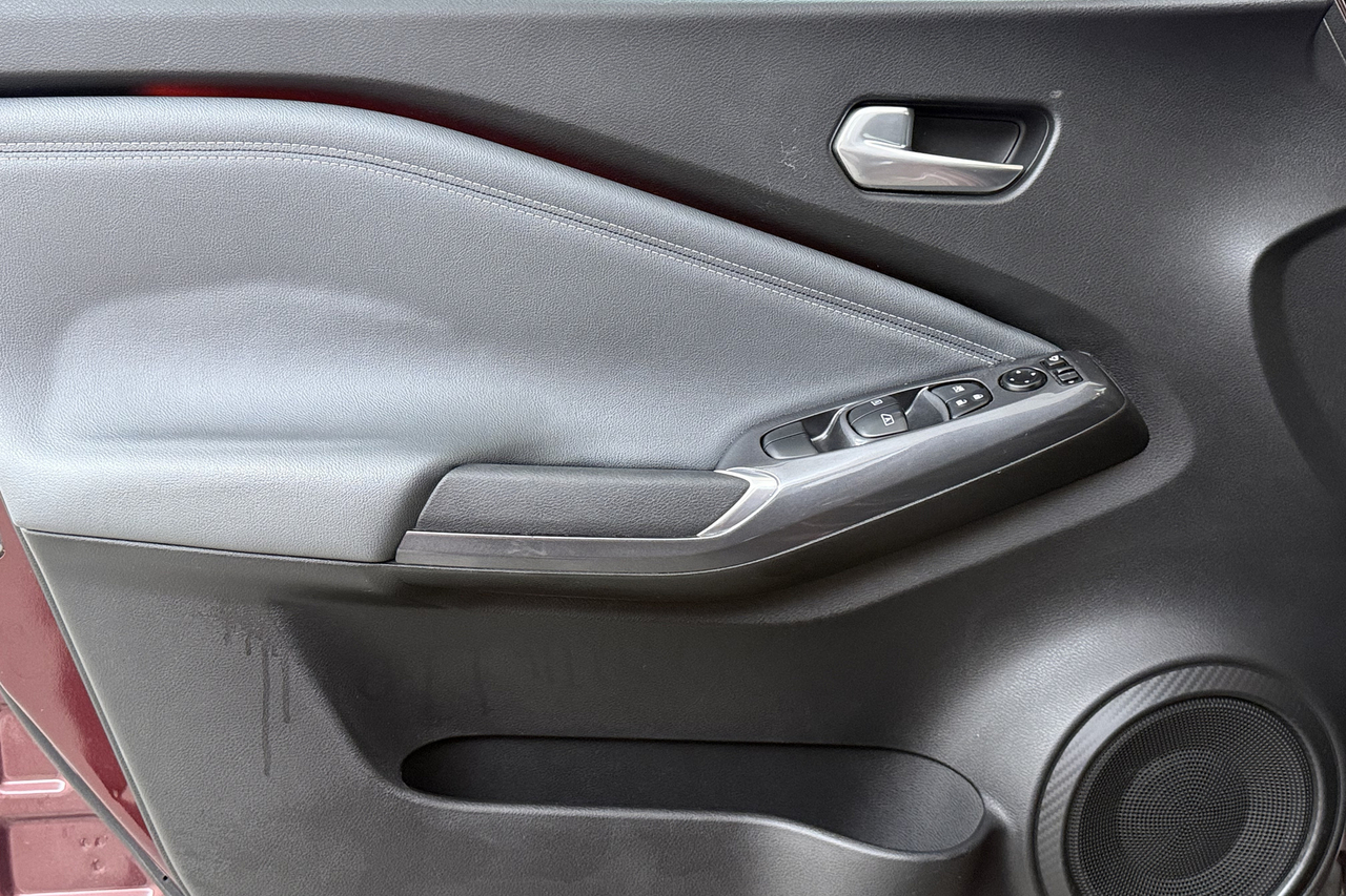 Nissan Juke — photo 16