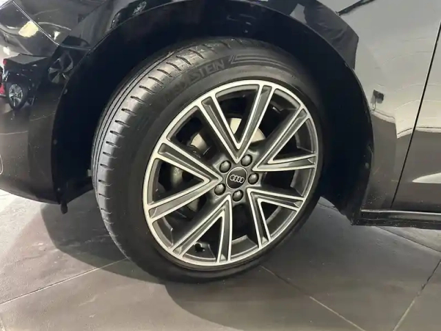 Audi A1 sportback 30 tfsi 110 ch s tronic 7 — photo 6