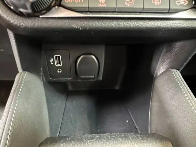 Nissan Micra ig-t 92 — photo 24
