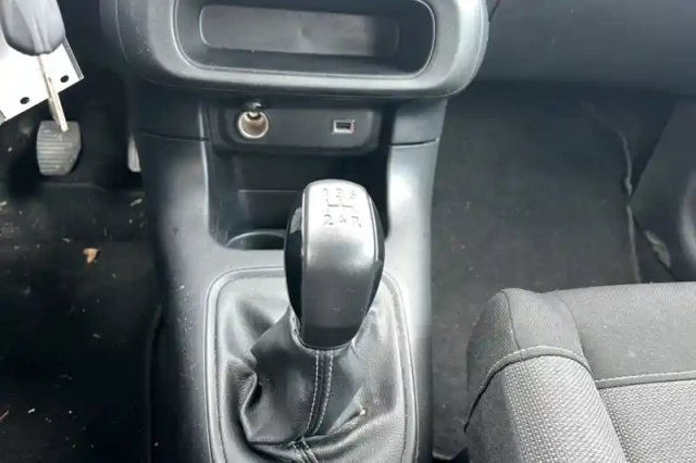 Citroën C3 puretech 83 s&amp;s bvm5 — photo 25