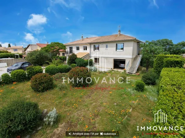 Maison 3 pièces de 70m2 habitables avec garage de 70m2 sur une