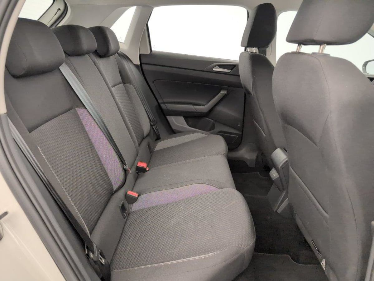 Volkswagen Polo — photo 10