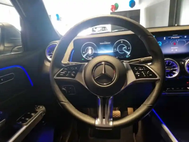 Mercedes Classe B 250+ edition — photo 18