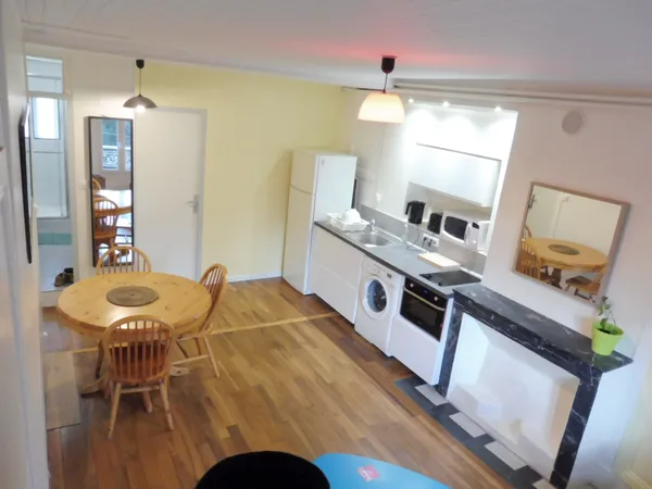 Chambre à louer dans colocation à Saint Martin d'Hères Limite Grenoble - 42m²