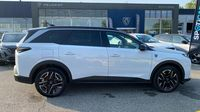 Peugeot 5008 Hybrid 145ch GT e-DCS6 — photo 4