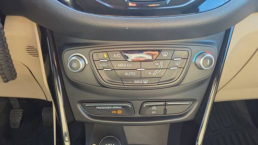 Ford B-max 1.0 EcoBoost 125 - Titanium – 2017 – 50597 km – Essence – Boîte Manuelle — photo 29