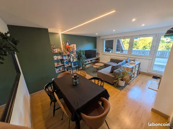 À vendre - Appartement lumineux 3 chambres avec terrasse, garage et cave - Centre d'Altkirch