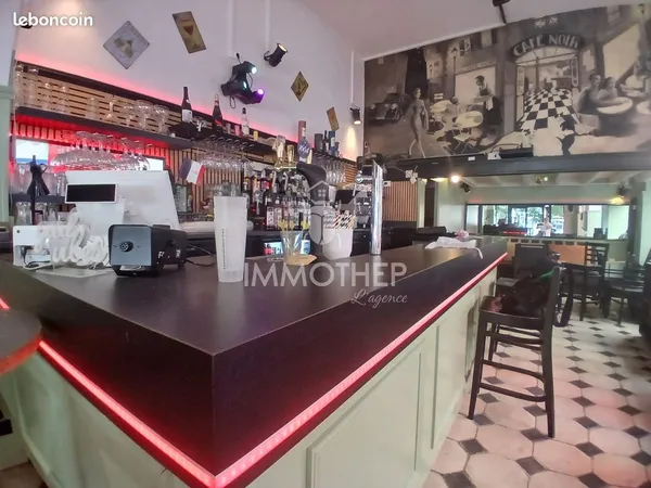 Bar, restaurant 88 m² Grenoble