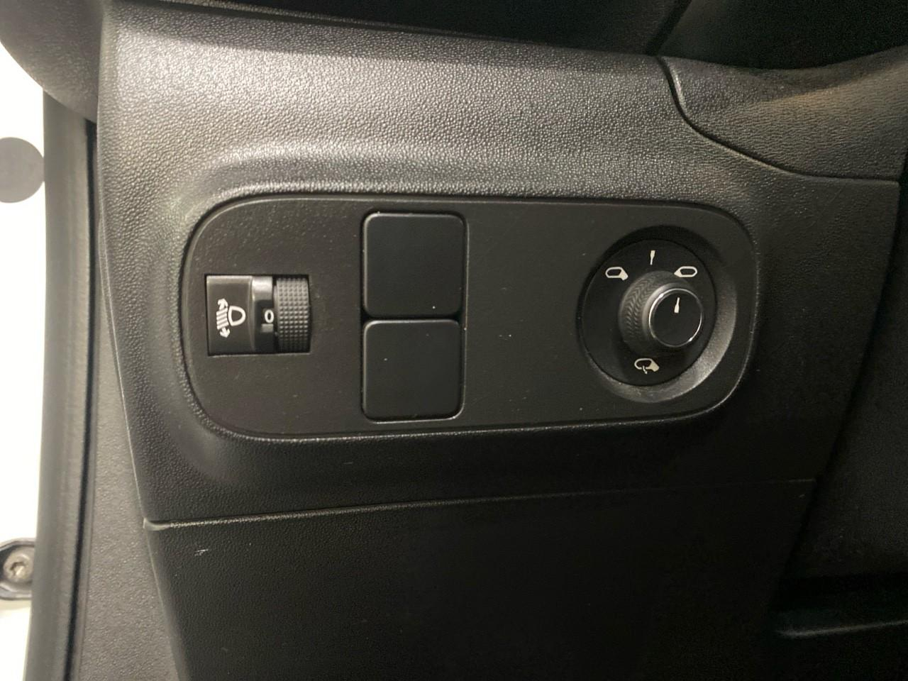 Citroën C3 bluehdi 100 s&s bvm6 feel business — photo 23