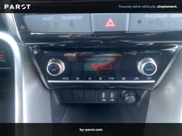 Mitsubishi Eclipse 2.4 mivec phev 188ch business 4wd — photo 5