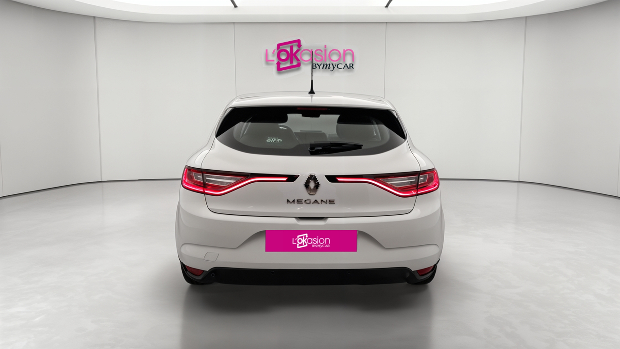 Renault Mégane IV Berline Blue dCi 115 — photo 4