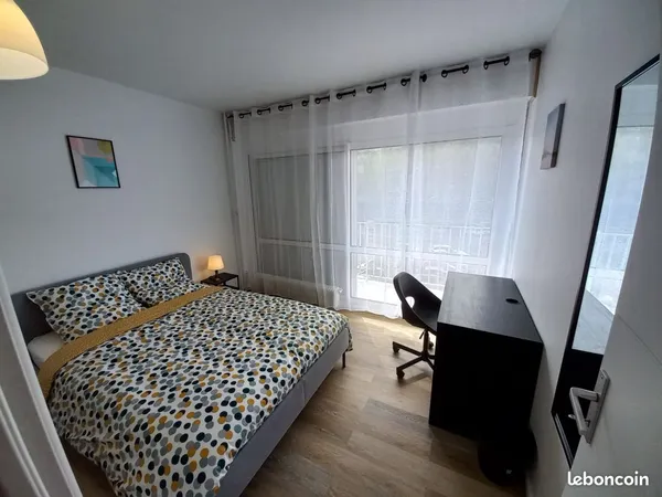 Chambre en colocation 409 hors charges, possibilité APL (sous conditions), sans frais d'agence