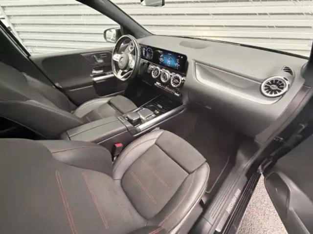 Mercedes Classe B 180 d amg line edition — photo 11