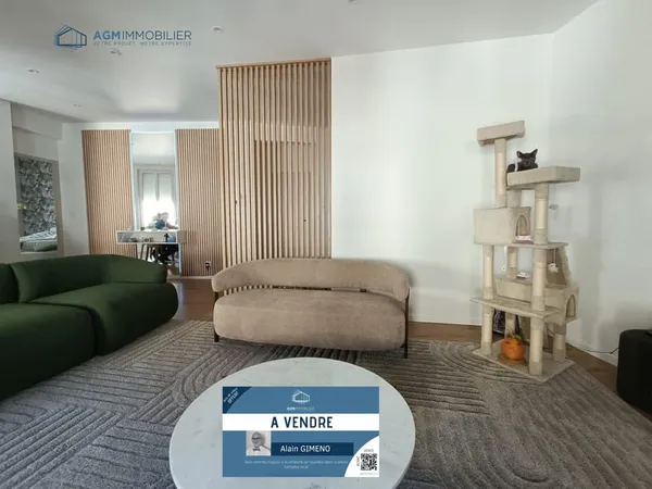 Maison de ville entiérement rénovée 2 appartements