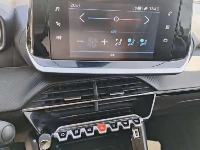Peugeot 208 puretech 75 s&amp;s bvm5 style — photo 13