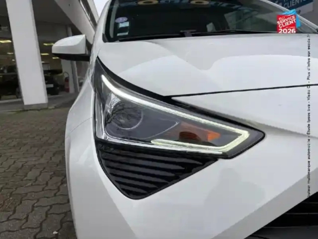 Toyota Aygo 1.0 vvt-i 72ch x-play 5p my20 — photo 13