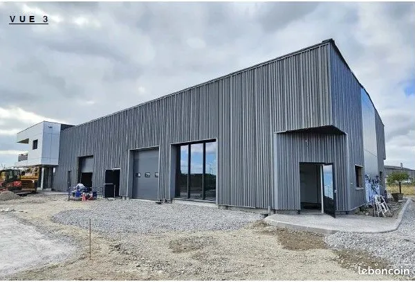 Local 164 m²