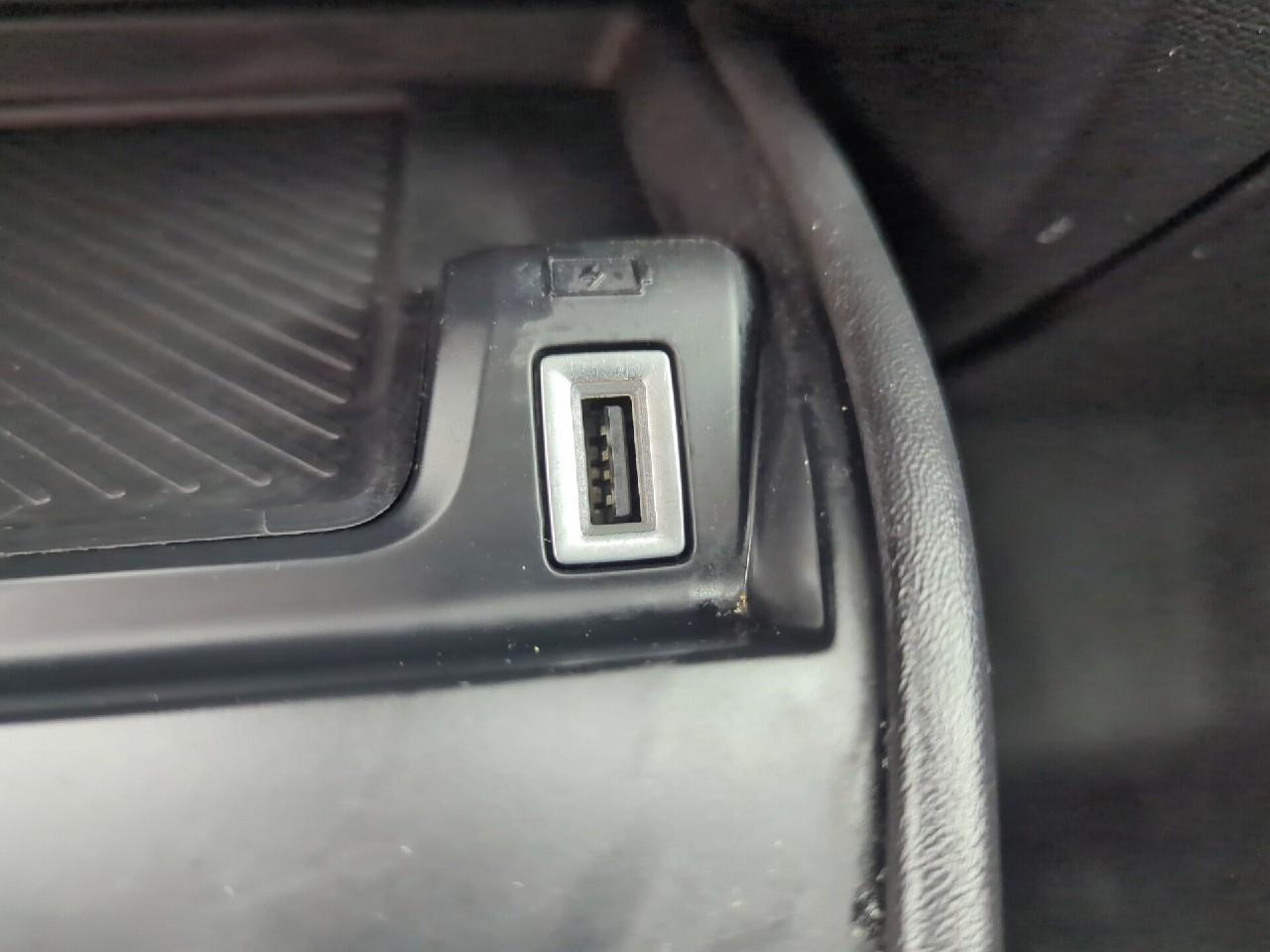 Citroën C4 bluehdi 130 s&s eat8 feel pack — photo 29