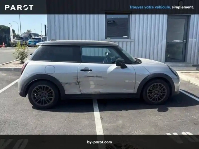 Mini Cooper f66 156 ch dkg7 c classic — photo 26