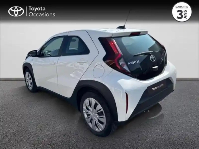 Toyota Aygo X 1.0 vvt-i 72ch dynamic s-cvt — photo 2