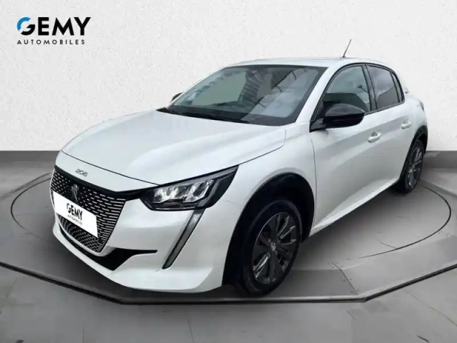 Peugeot 208 electrique 50 kwh 136ch