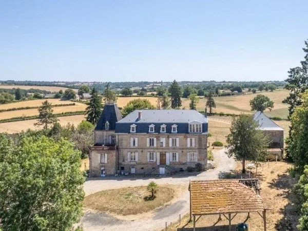 Maison 19 pièces 530 m²