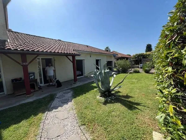 Maison 6 pièces 140 m²