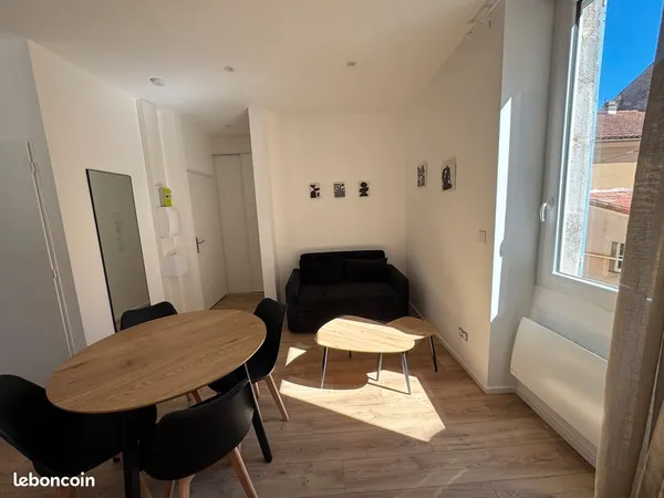 A LOUER ST AFFRIQUE T2 meublé CV