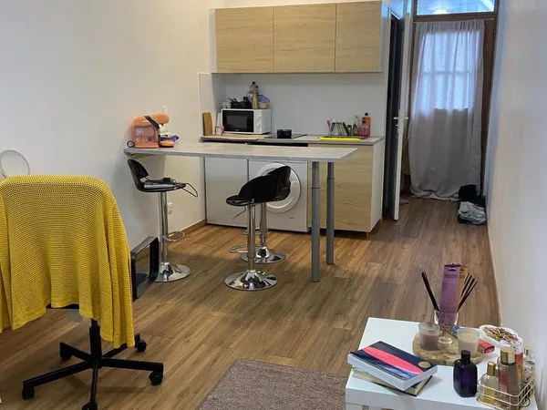 Appartement de 23 m² en RDC dans quartier calme