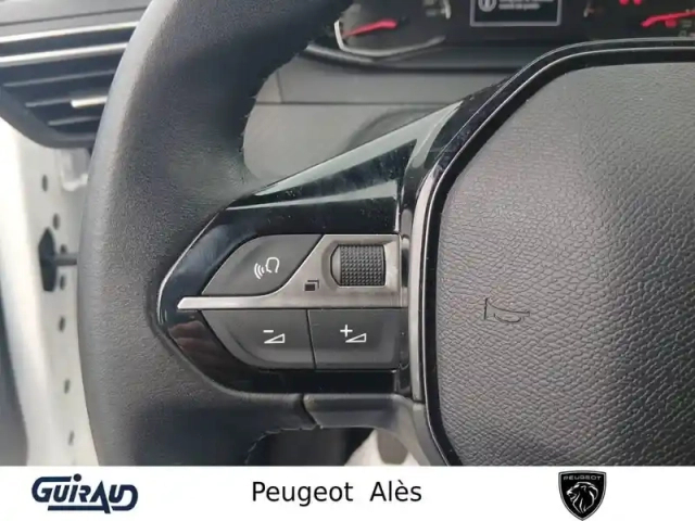 Peugeot 208 puretech 75 s&amp;s bvm5 — photo 60