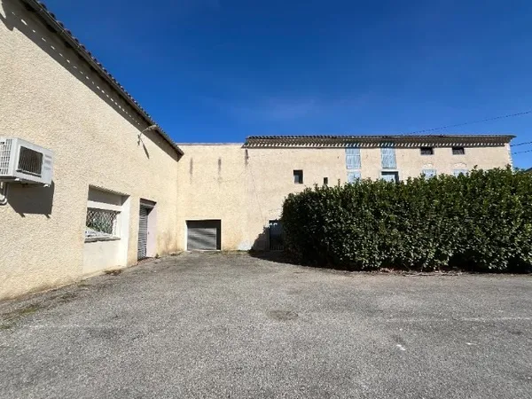 A Vendre Corps De Ferme + Dependance + Garage Limoux