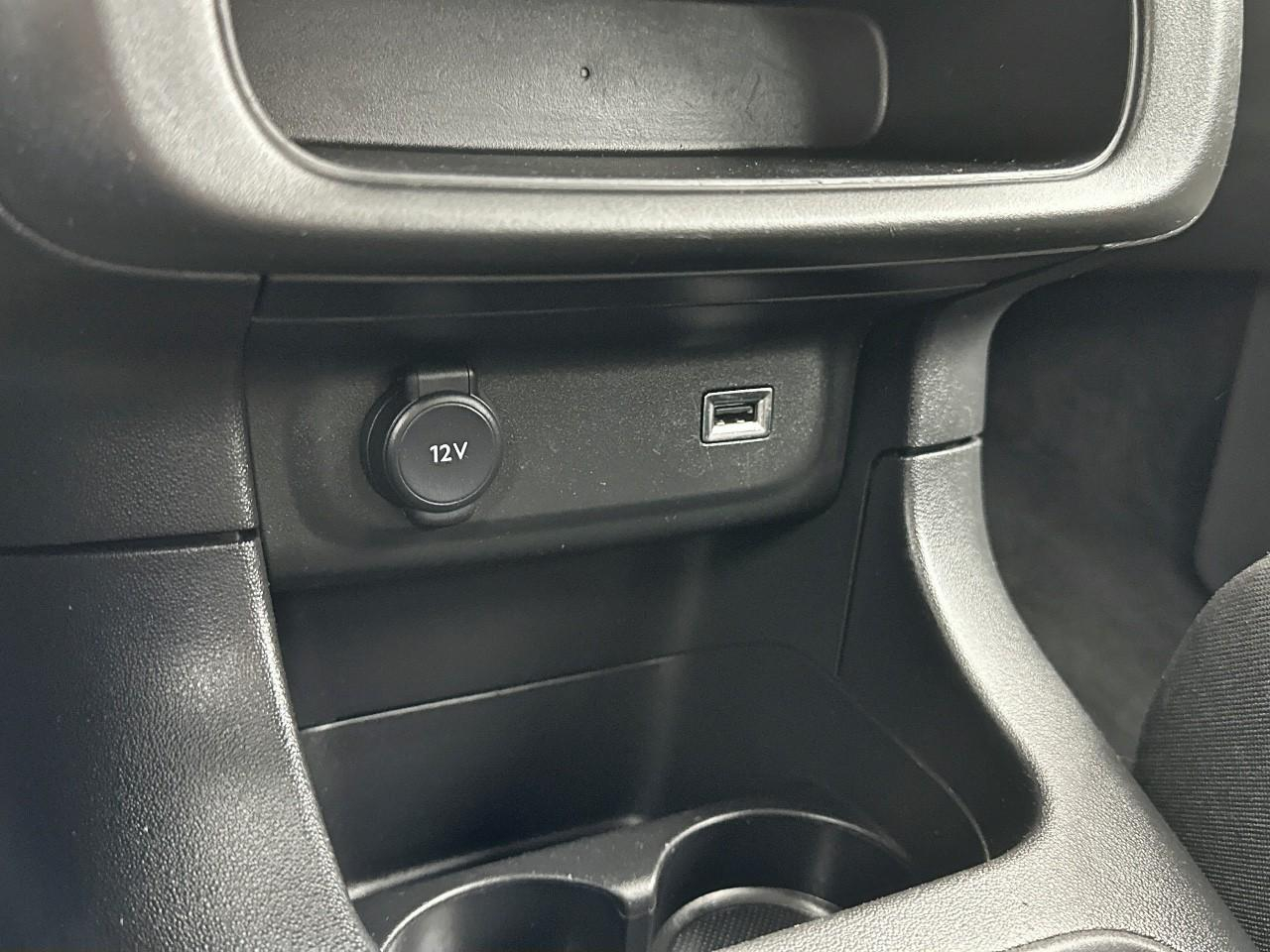 Citroën C3 puretech 83 ch bvm5 plus — photo 23