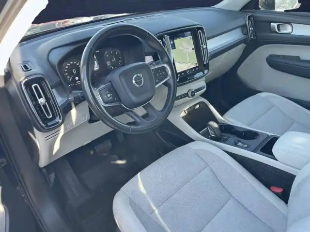 Volvo Xc40 d3 adblue 150 ch geartronic 8 — photo 17