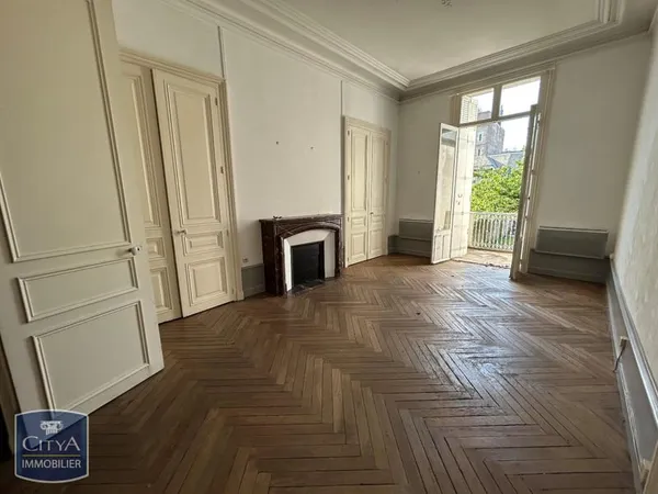 Local commercial 2 pièces 45 m²