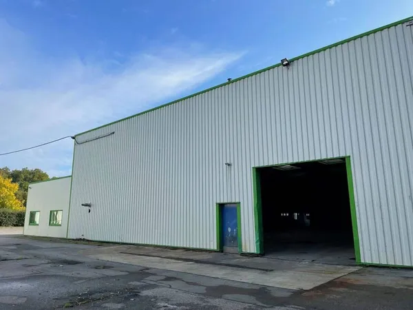 Local d'activité 3577 m²