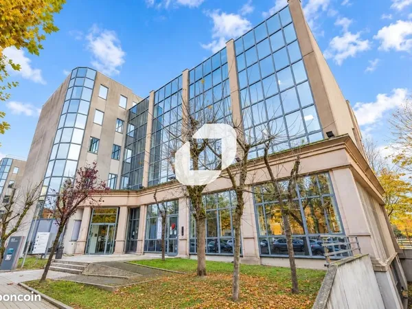 Bureau 1 087 m²