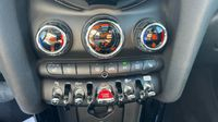 Mini Mini Cooper 136ch Edition Premium Plus BVA7 — photo 22