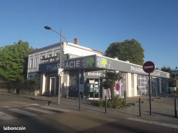 Local commercial à louer au centre de Gujan-Mestras