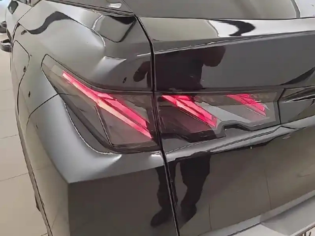 Peugeot 3008 electrique 210 ch 73 kwh — photo 17