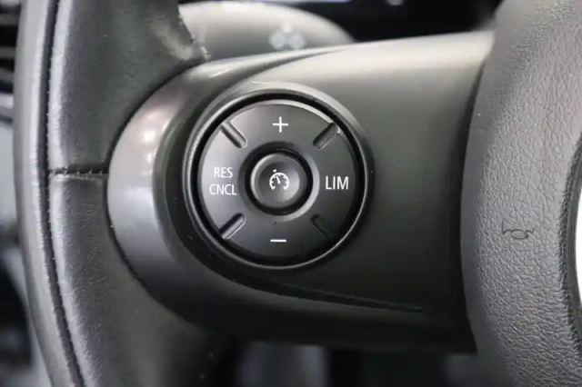 Mini Mini hatch 3 portes cooper 136 ch bva7 — photo 109