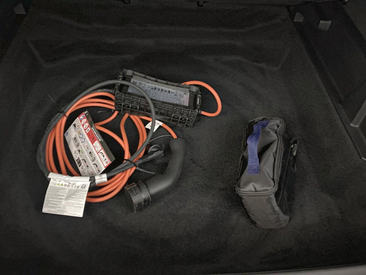 Peugeot 3008 plug-in hybrid 195 e-dcs7 gt — photo 16