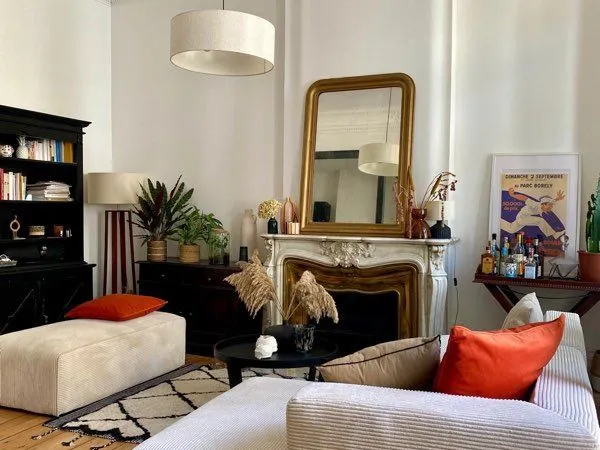 Appartement Rue Notre-Dame, au coeur des Chartrons - balcon vue sur l'Eglise Saint-Louis