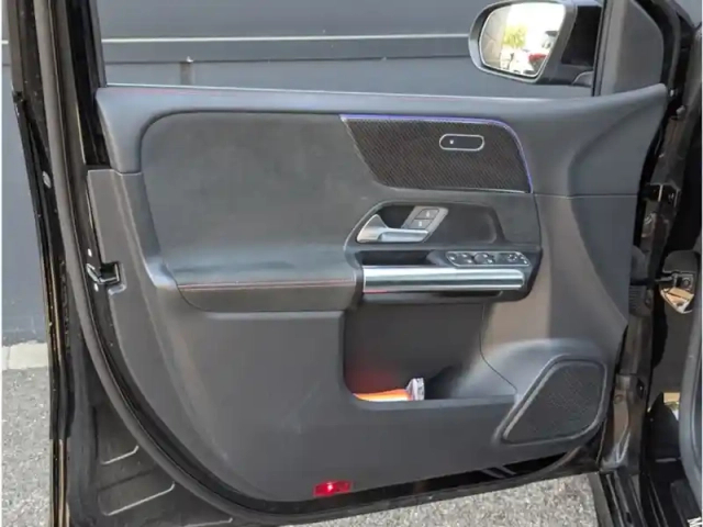 Mercedes Classe B 200 d — photo 16