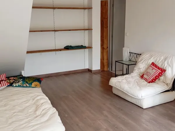 Loue appartement - 90m²