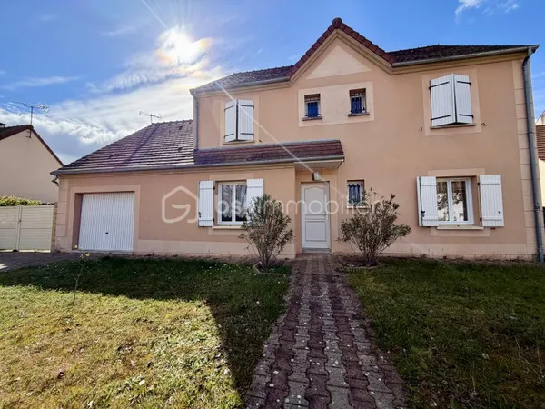 Maison 6 pièces 151 m²